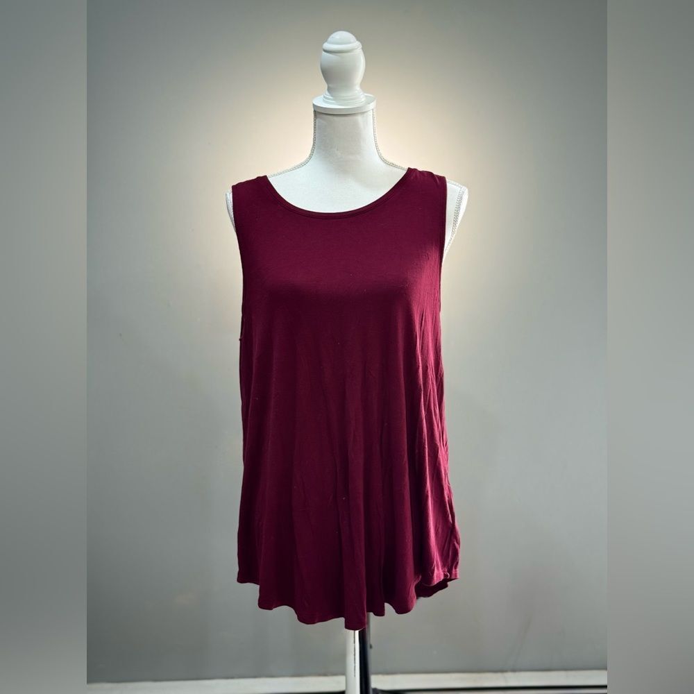 Burgundy Old Navy Luxe Sleeveless Tank Size L EUC
